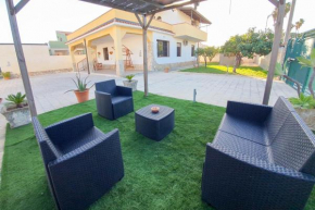 Villa La Sosta - 150m dal mare - Patio Privato e Areal Relax Arenella